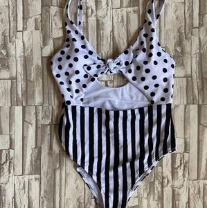 No boundaries one piece swimsuit